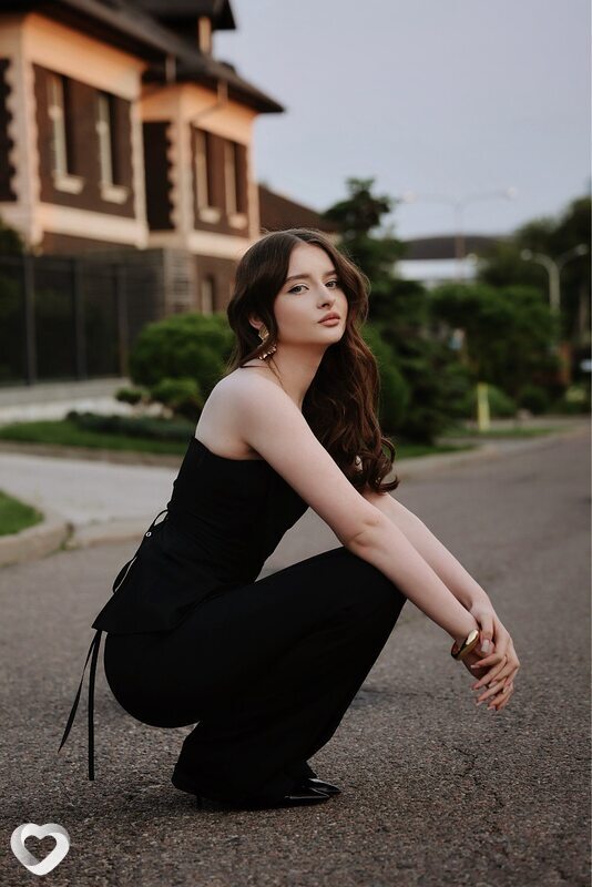 Виолетта, 20, Минске — анкета №2144429