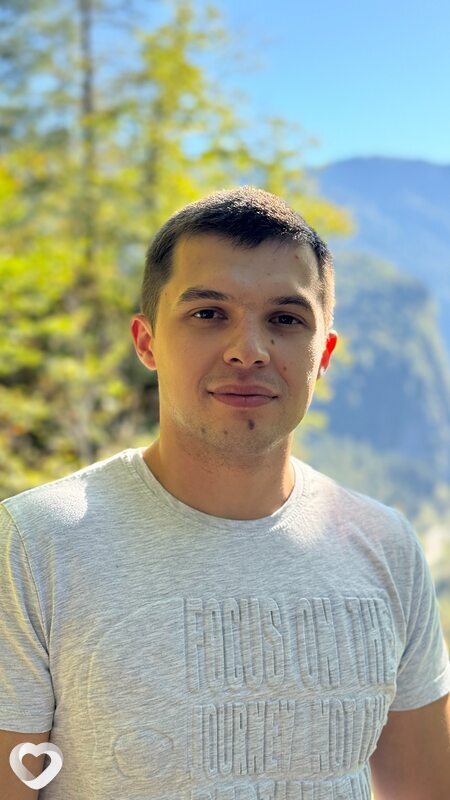 Миша, 26, Москве — анкета №2145388