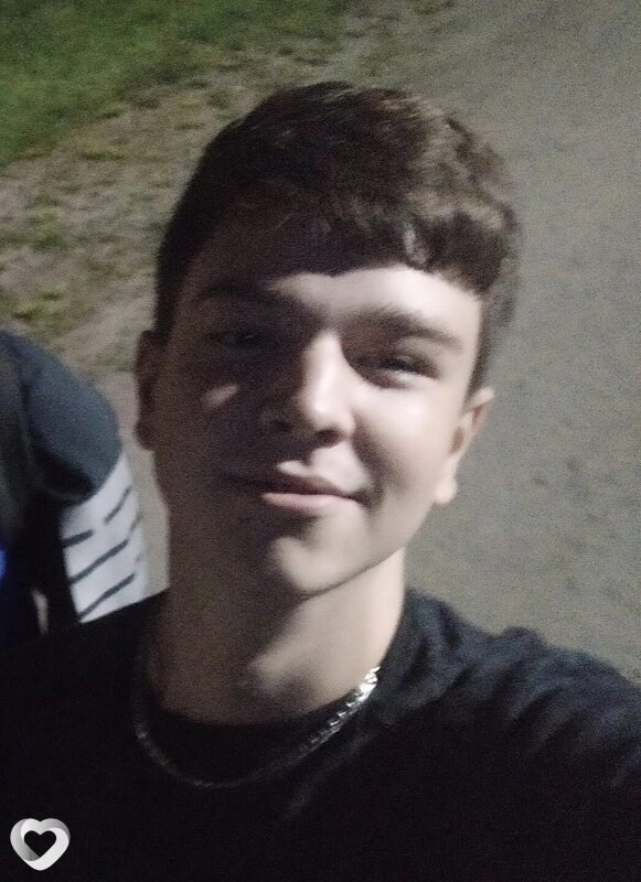 Александр, 22, Лесосибирске — анкета №2167500