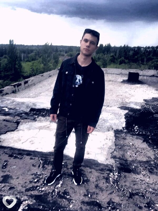 Богдан, 25, Енакиеве — анкета №2144584