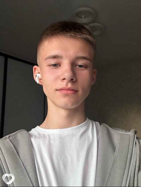 Владииик, 21, Ростове-на-Дону — анкета №2144757