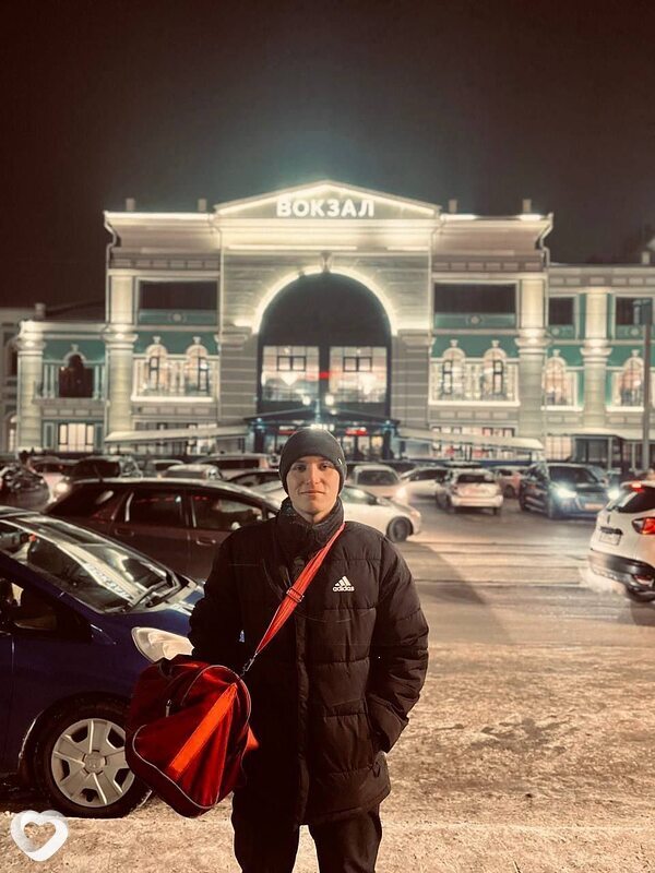 Ярослав, 19, Москве — анкета №2167826