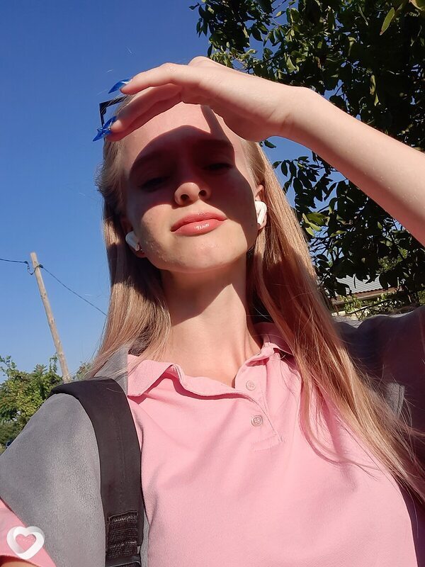 Лиза, 20, Астрахани — анкета №2145684