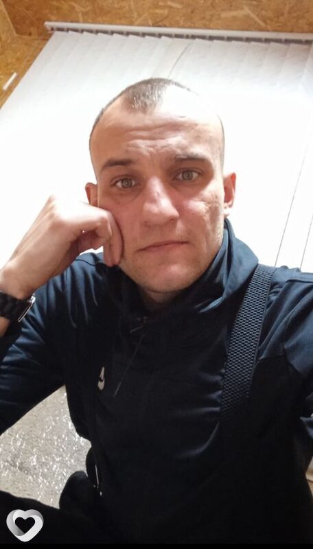 Артем, 30, Омске — анкета №2145817