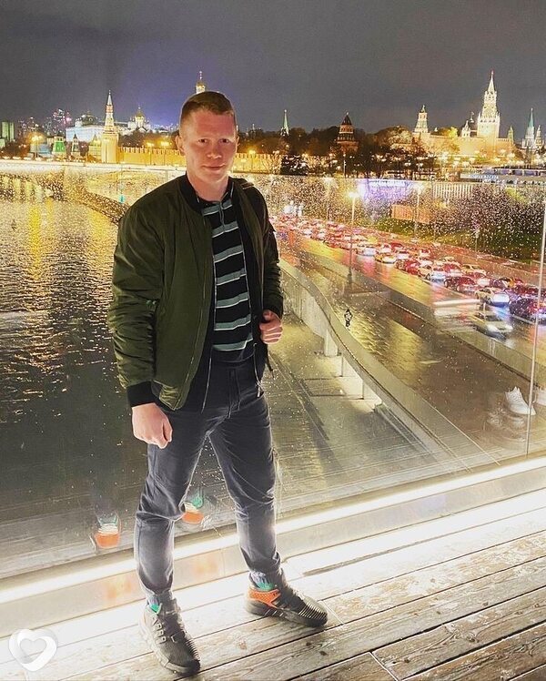 Роман, 22, Москве — анкета №2145871
