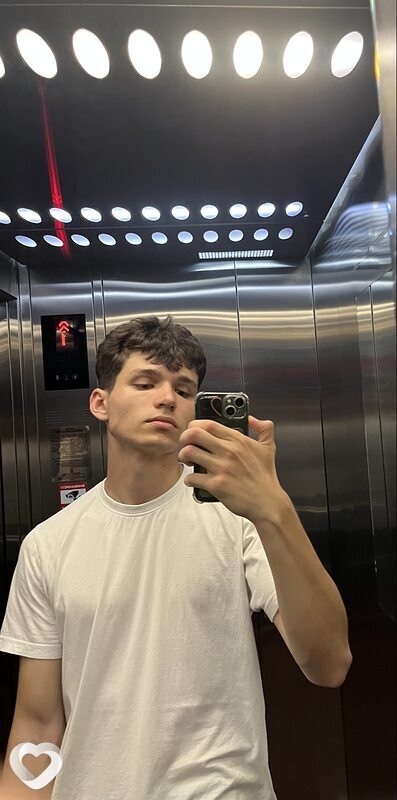 Марат, 20, Казани — анкета №2146206