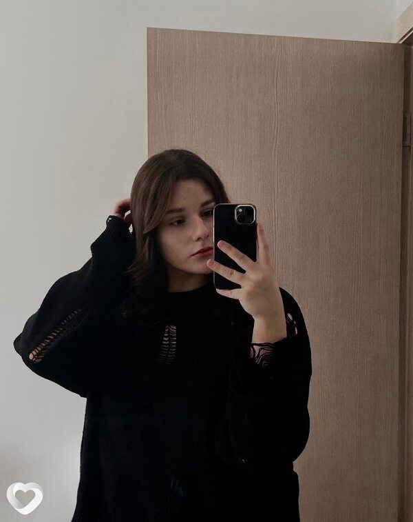 Катя, 21, Сочи — анкета №2168785
