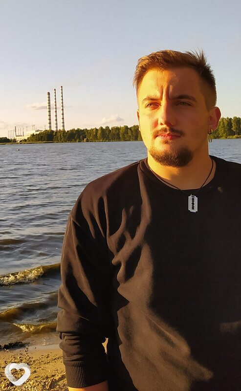 Артур, 25, Заславле — анкета №2146595