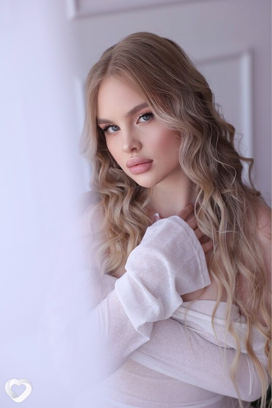Алина, 20, Санкт-Петербурге — анкета №2168547