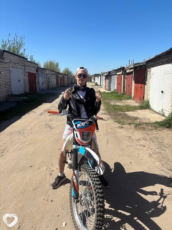 Миша, 19, Волгограде — анкета №2168612