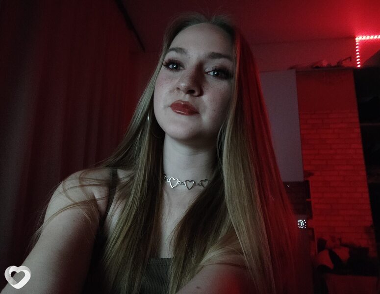 Елизавета, 19, Томске — анкета №2146984