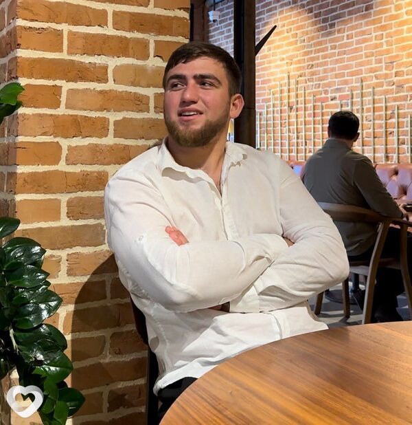 Эмин, 24, Москве — анкета №2146934