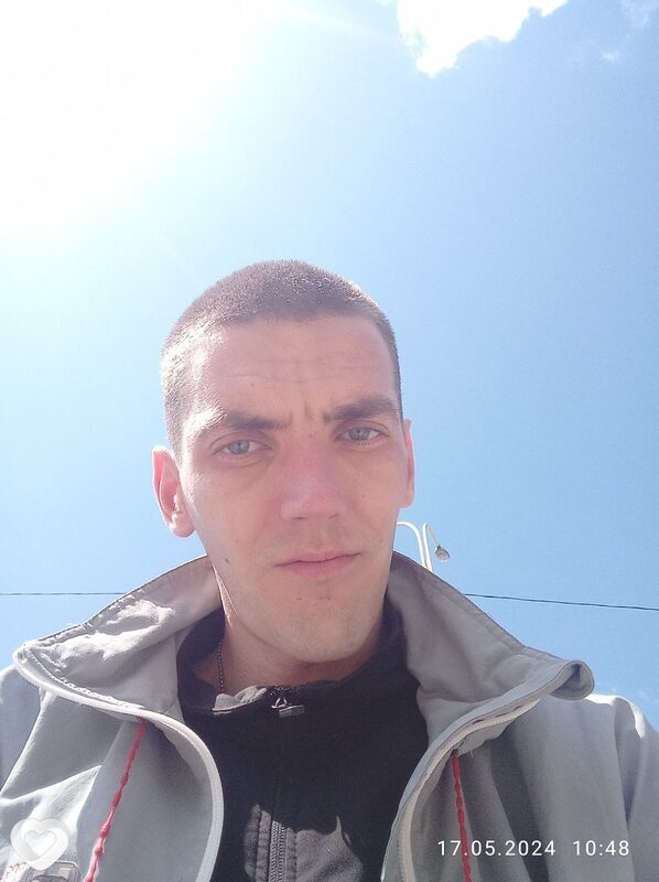 Кирилл, 31, Днепр — анкета №2147071