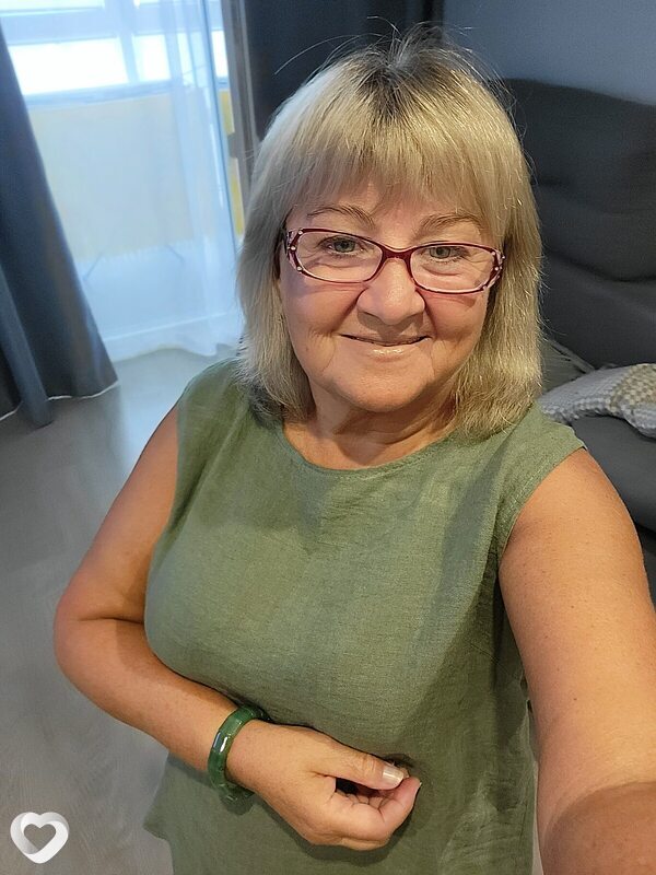 Алина, 61, Калининграде — анкета №2147000