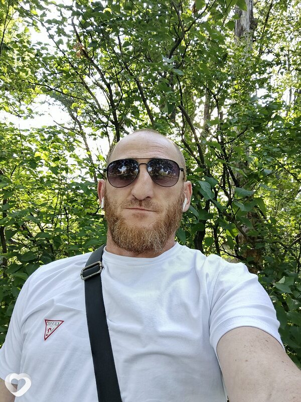 Алик, 36, Донецке — анкета №2169009