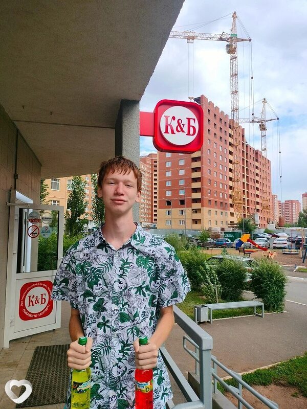 Данил, 19, Оренбурге — анкета №2147727