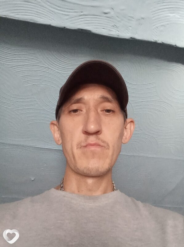 Сережа, 39, Горно-Алтайске — анкета №2169163