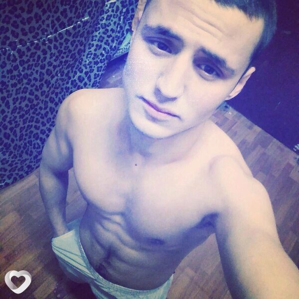 Иззатбек, 30, Новосибирске — анкета №2169179