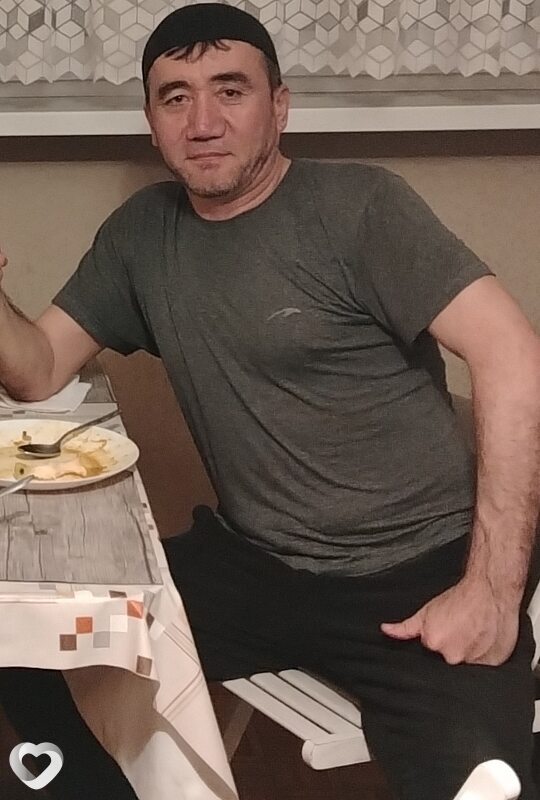 Виктор, 40, Познань — анкета №2170084