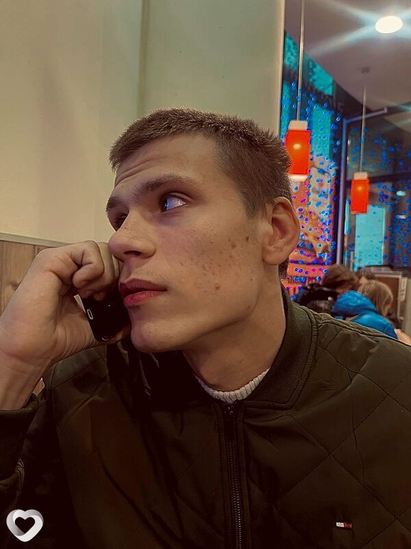 Максим, 20, Новосибирске — анкета №2148243