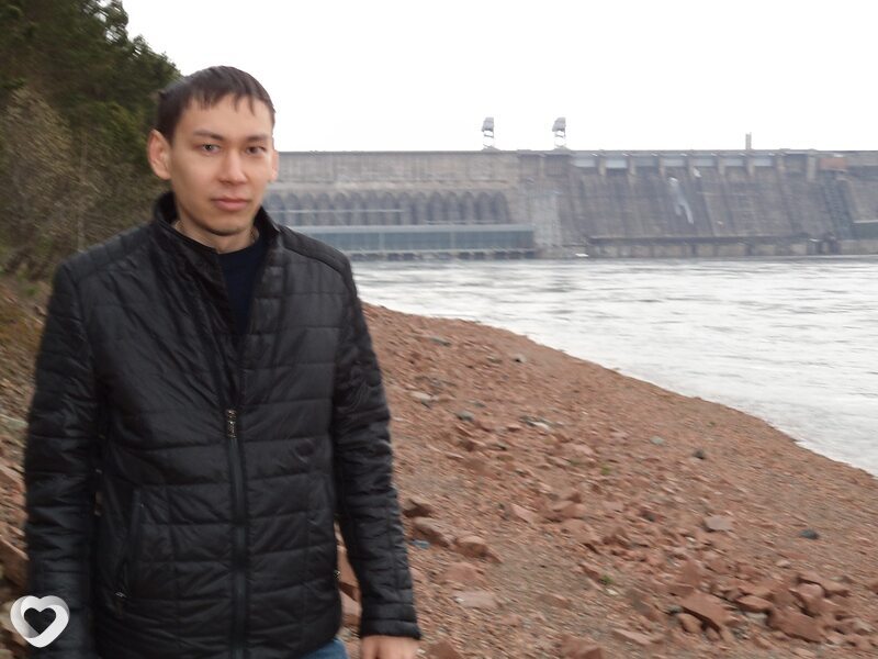 Александр, 39, Саяногорске — анкета №2169270