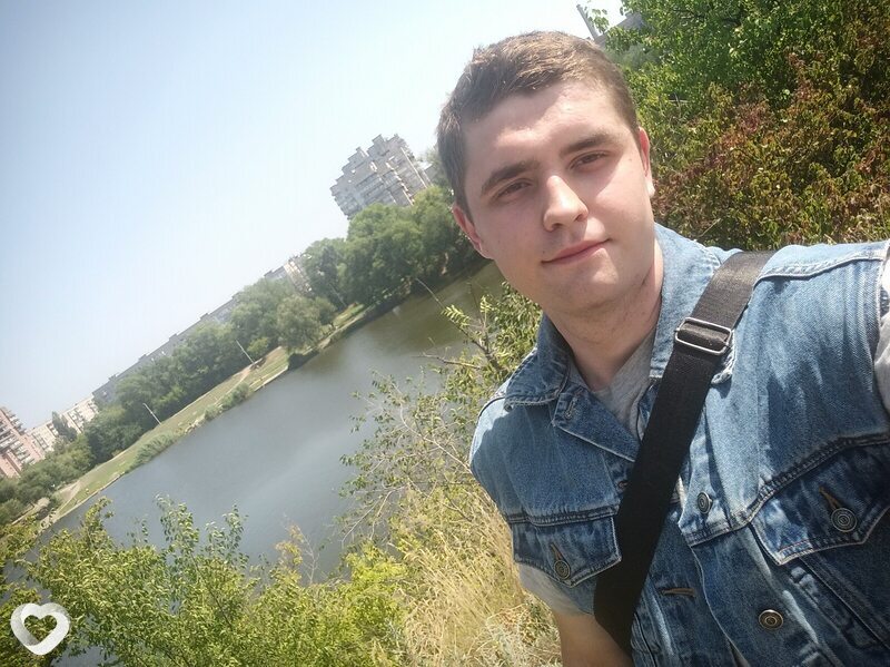Артур, 28, Днепр — анкета №2148399