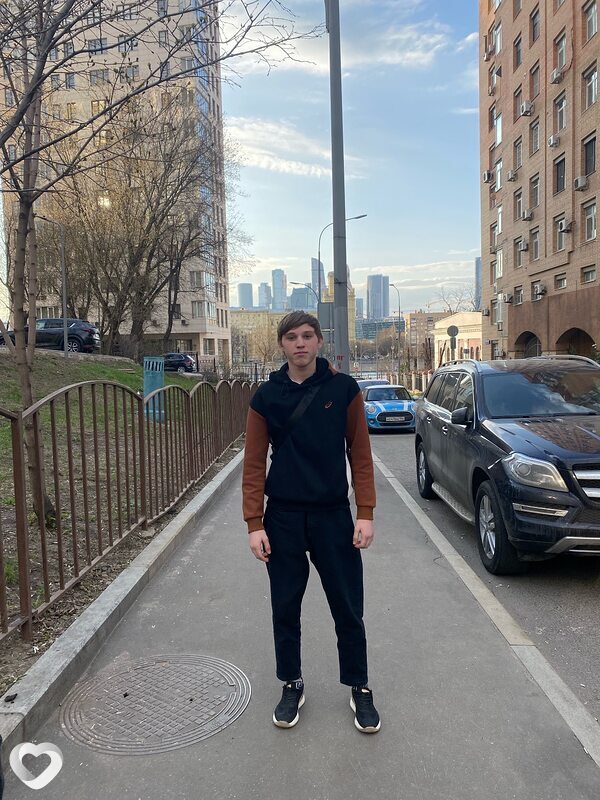 Хасан, 20, Москве — анкета №2169412