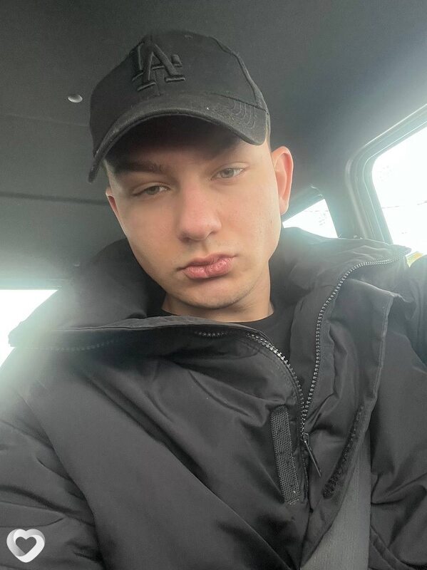 Назар, 21, Санкт-Петербурге — анкета №2148457