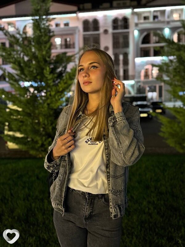 Ирина, 24, Березовский (Кемеровская обл) — анкета №2148708