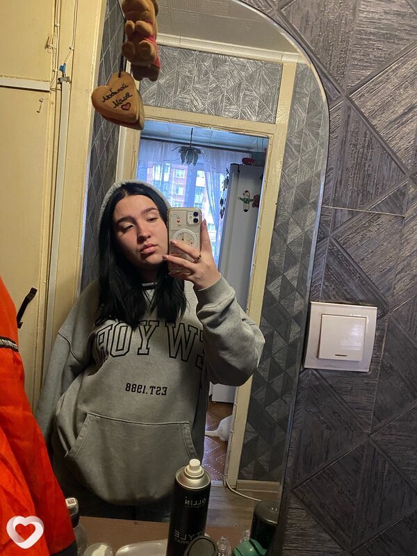Полина, 20, Искитиме — анкета №2169991
