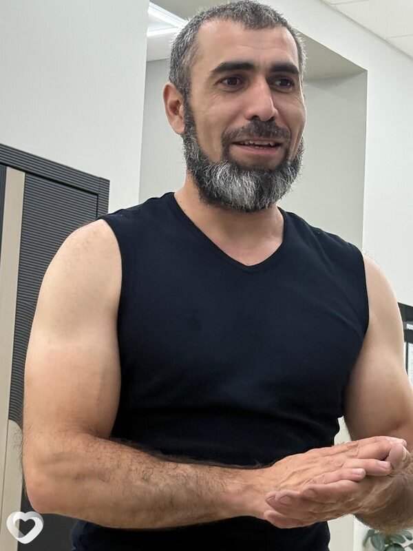 Артем, 38, Махачкале — анкета №2149142