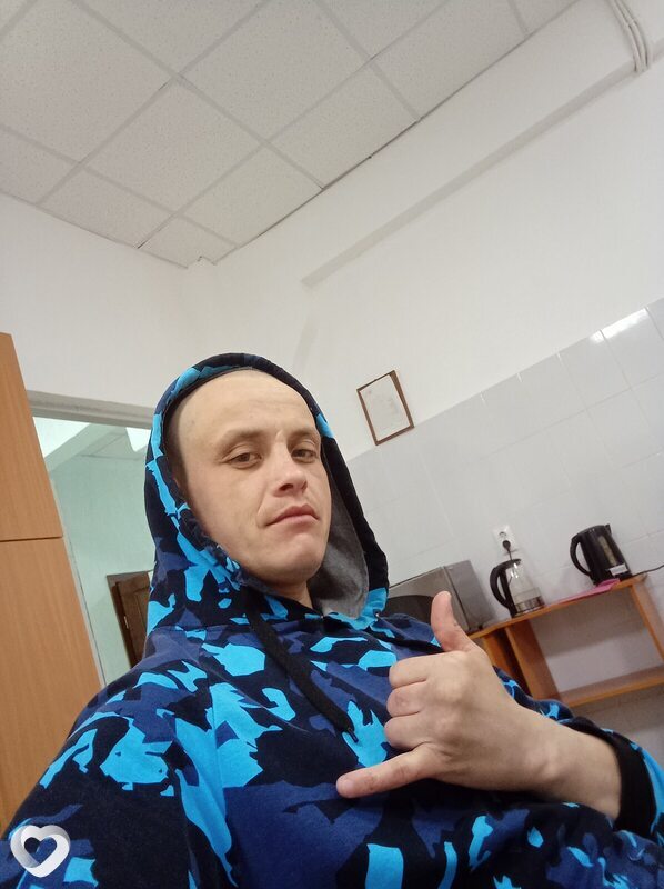 Павел, 32, Омске — анкета №2149072