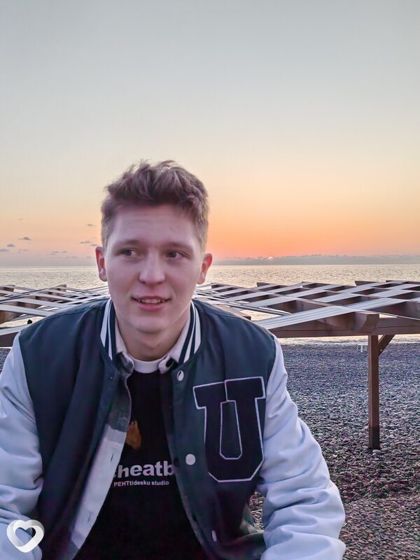 Арсений, 20, Новосибирске — анкета №2170232