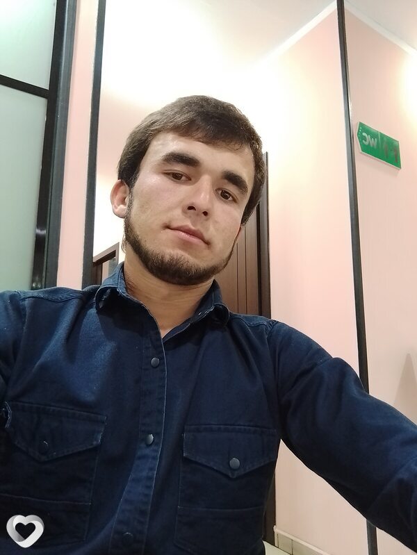 Холов Комрон, 26, Барнауле — анкета №2149262