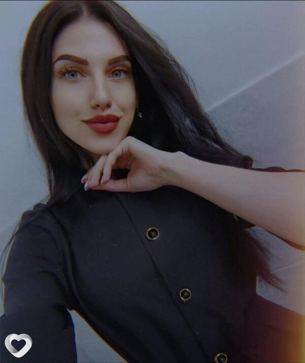 Юля, Нововолынск