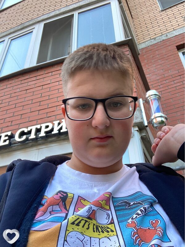 Владимир, 19, Москве — анкета №2170187
