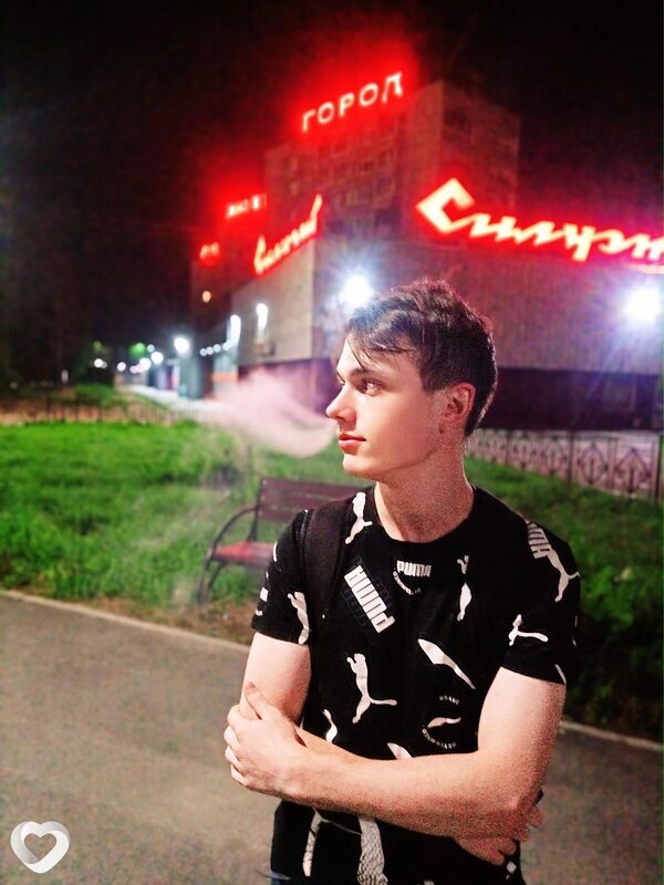 Матвей, 21, Москве — анкета №2170918