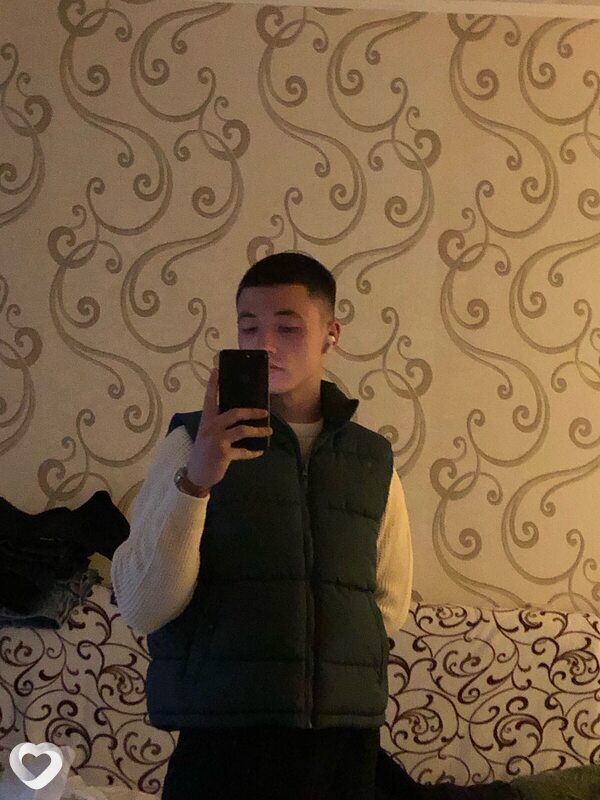 Алексей, 21, Набережных Челнах — анкета №2149982