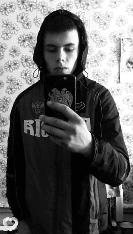 Кирилл, 21, Иркутске — анкета №2170539
