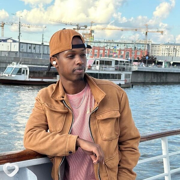 Nziza Victor, 27, Димитровграде — анкета №2170548