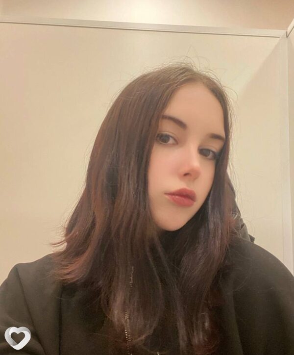 Нелли, 21, Краснодаре — анкета №2150111
