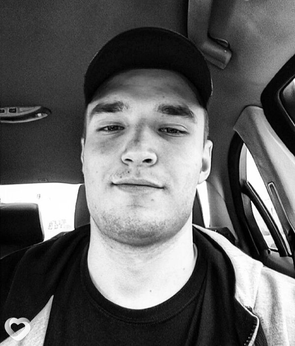 Александр, 23, Подольске — анкета №2150210