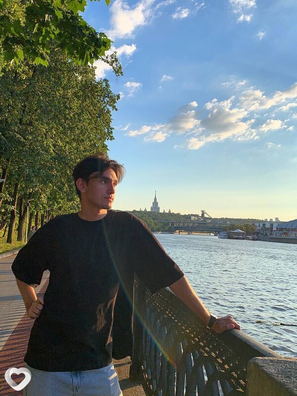 Женя, 22, Астрахани — анкета №2171598