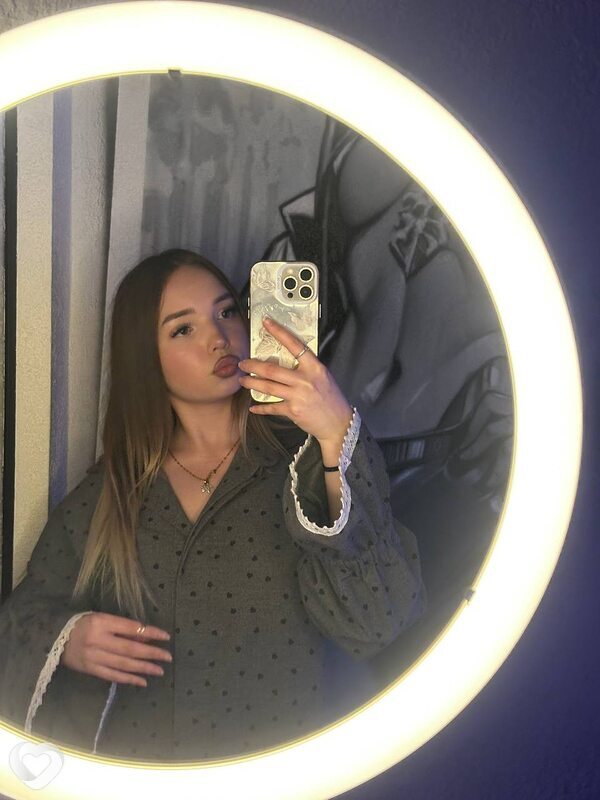 Эва, 20, Альметьевске — анкета №2151269