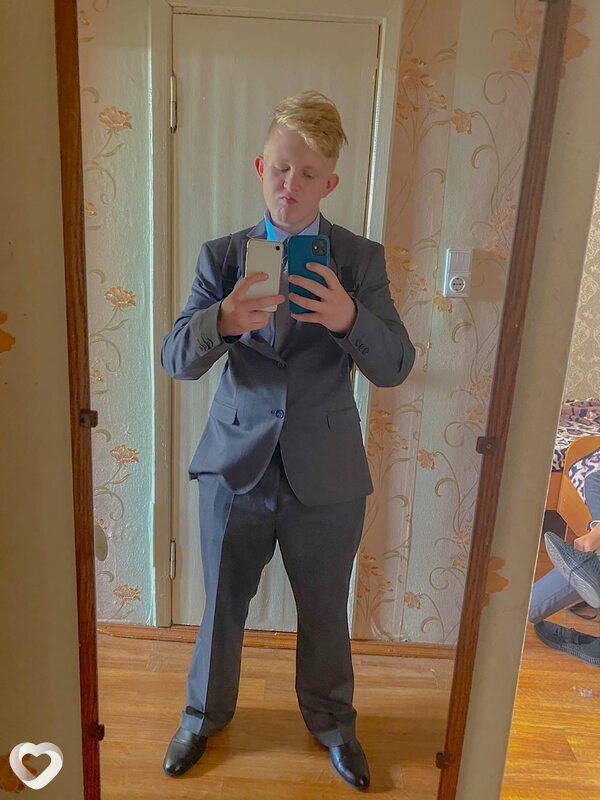 Алексей, 20, Москве — анкета №2171268
