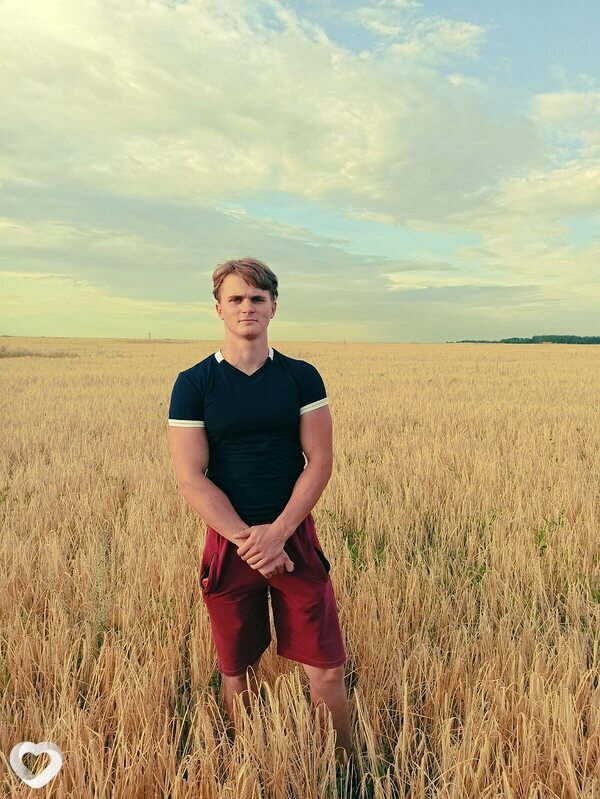 Виталий, 22, Самаре — анкета №2151488