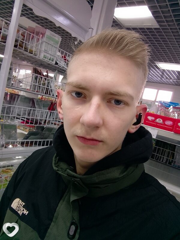 Владимир, 19, Усть-Кут — анкета №2151857