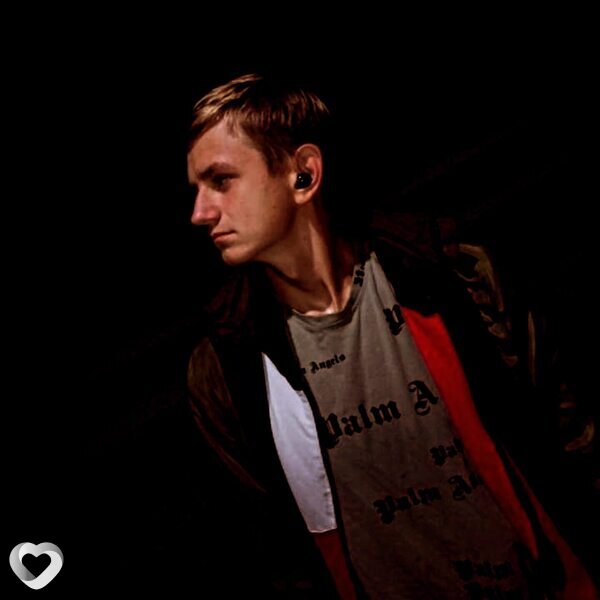 Макс, 20, Усть-Каменогорск — анкета №2152294