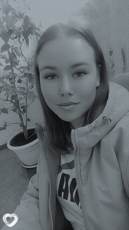 Юлия, Хабары