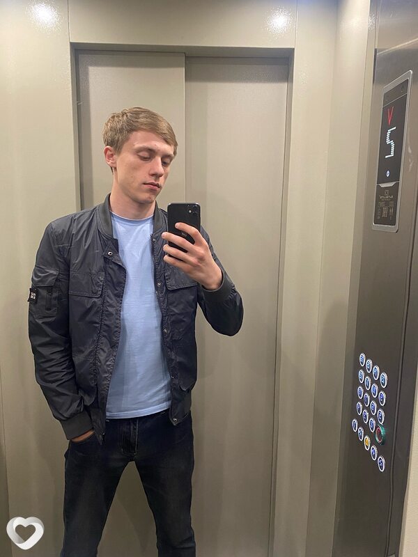 Коля, 21, Ставрополе — анкета №2152234